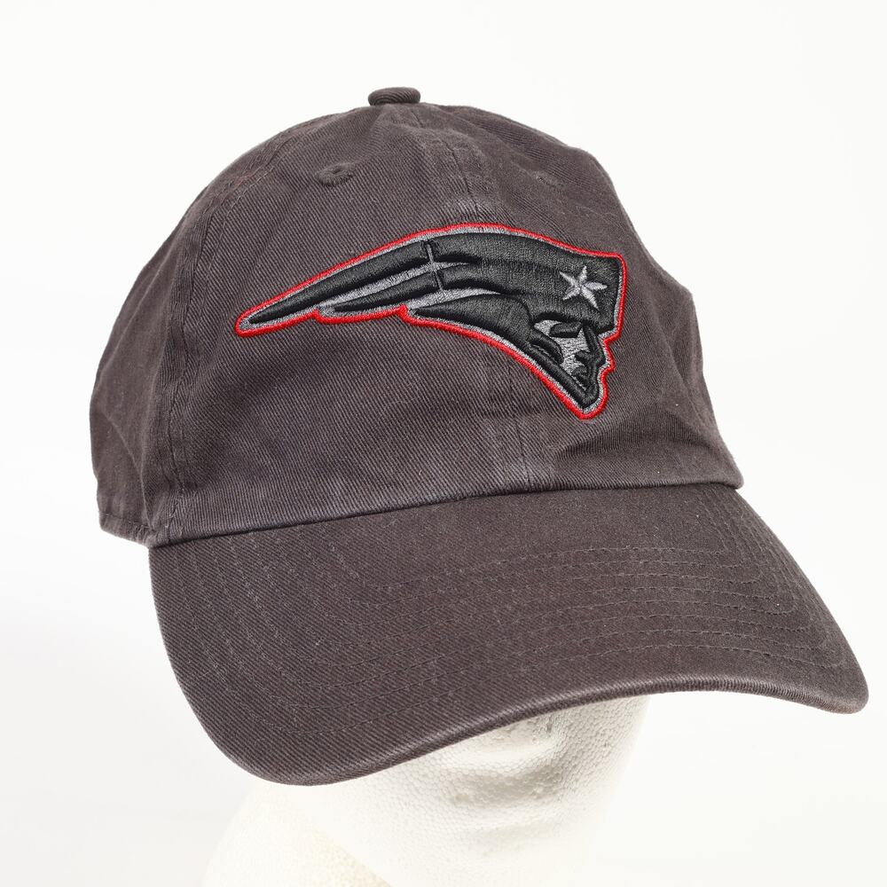NFL New England Patriots Black Red Logo OTS Strapback Packable Hat Gray